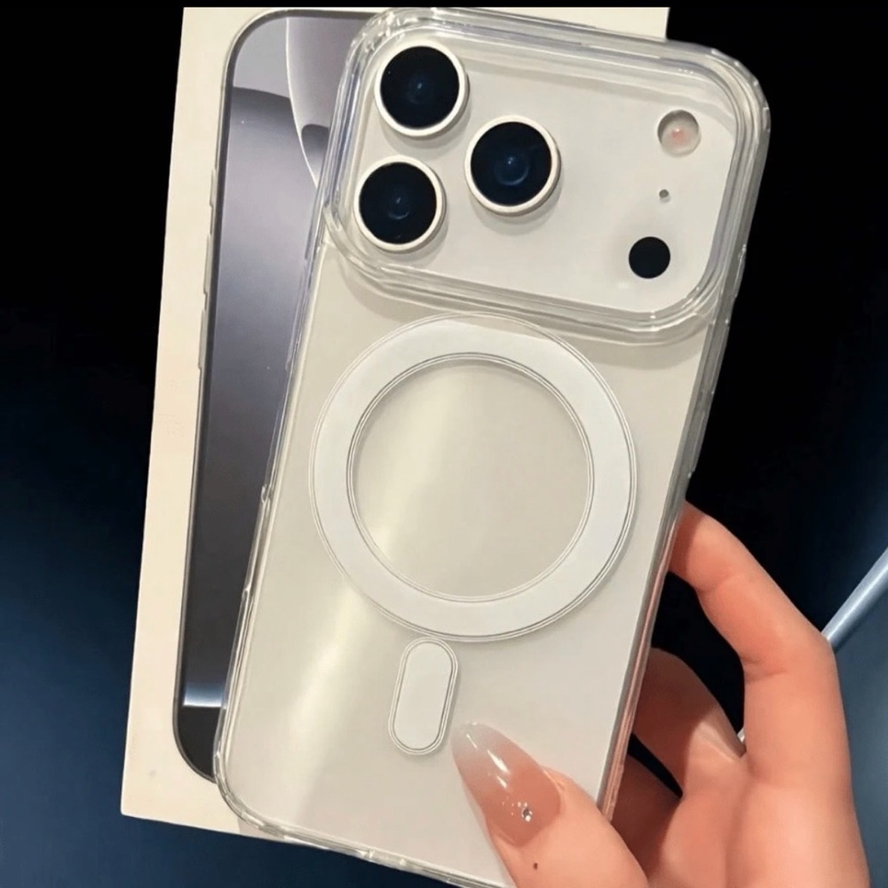 iPhone 17 Pro Case Transparent - Picture 4 of 5